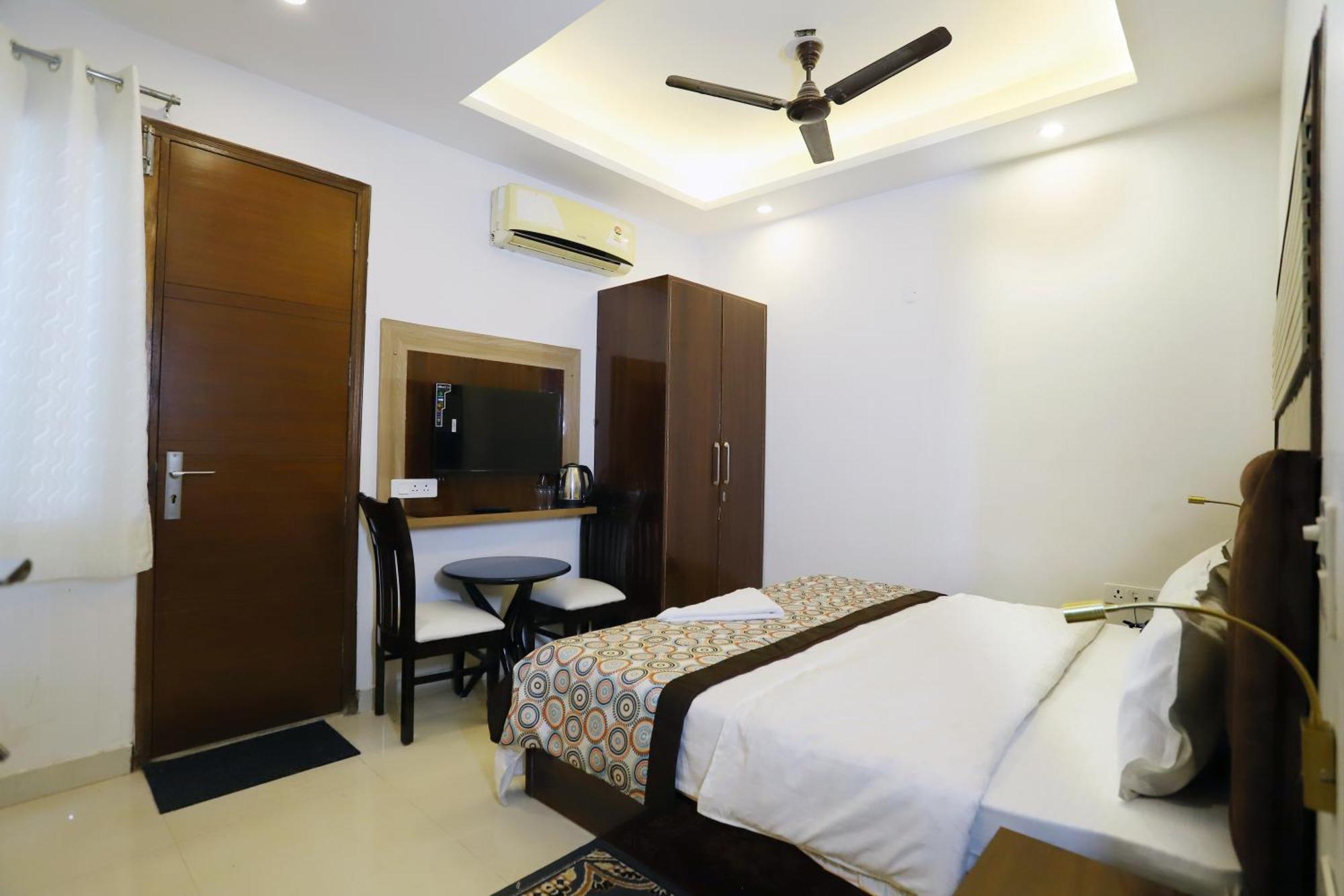 Vrindavan Guest House Új-Delhi Kültér fotó